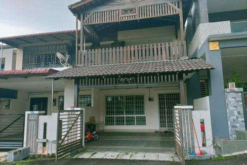 Ejen Hartanah Ipoh-Rumah Teres Dua Tingkat Taman Meru 2B, Meru Ipoh