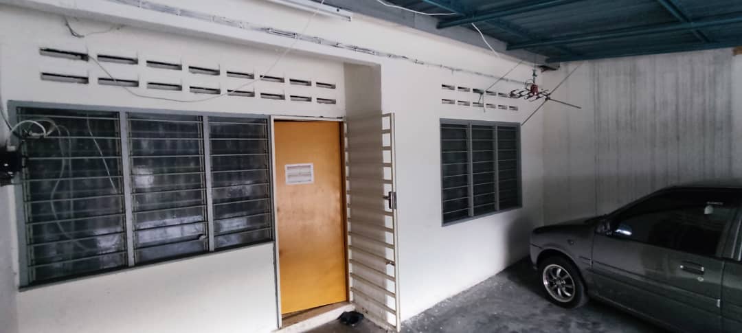 Ejen Hartanah Ipoh-Rumah Teres Setingkat Di Bandar Baru Putra Bercham 6