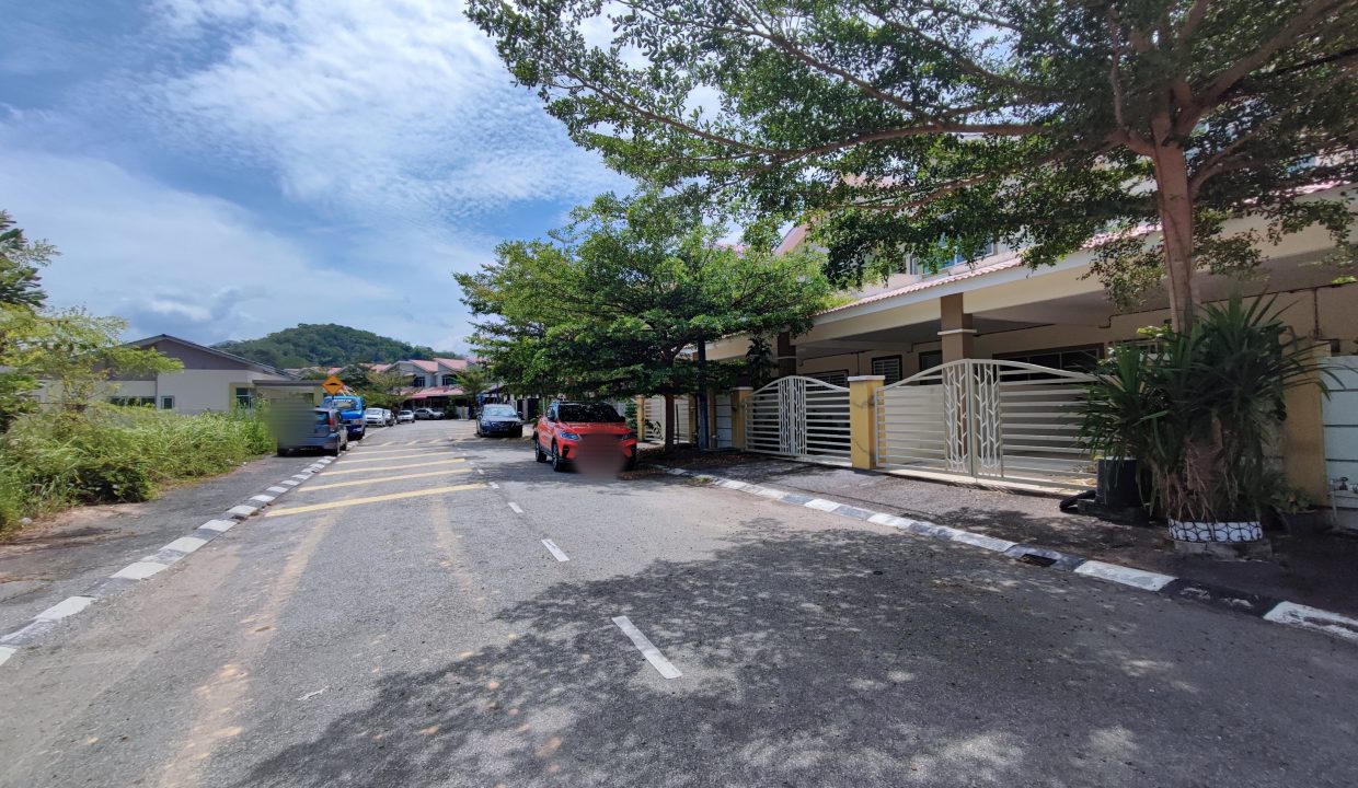 Ejen Hartanah Kuala Kangsar-Rumah Teres Dua Tingkat Di Taman Punca Bouganvillea Kuala Kangsar-24