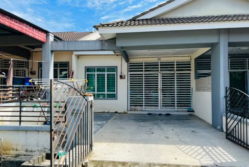 EJEN HARTANAH KUALA KANGSAR-RUMAH TERES SETINGKAT UNTUK DIJUAL DI TAMAN CHANDAN PUTERI-