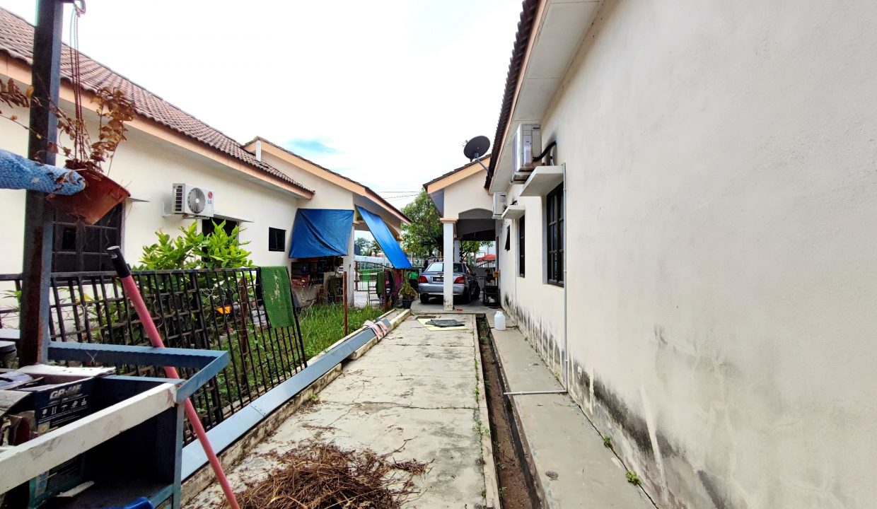 Ejen Hartanah Ipoh-Rumah Semi-D Setingkat Untuk Dijual Di Bandar Pulai Jaya Simpang Pulai Ipoh Perak-13