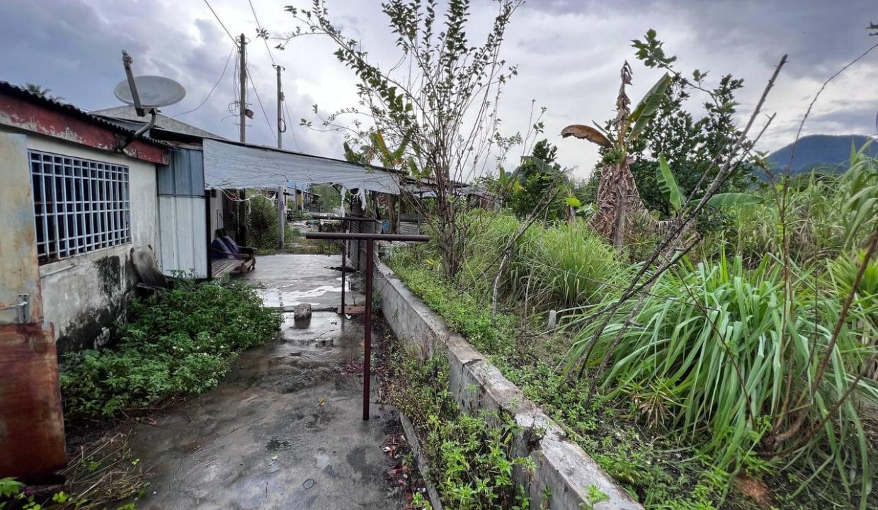 Ejen Hartanah Ipoh-Rumah Teres Setingkat Di Taman Sri Rapat Gunung Rapat-16