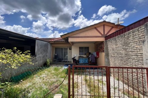 Ejen Hartanah Perak-Rumah Teres Setingkat di Lembah Beriah Bagan Serai