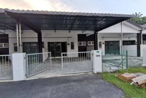 Ejen Hartanah Taiping-Rumah Teres Setingkat Di Taman Kurau Jaya Ulu Sepetang Taiping Perak