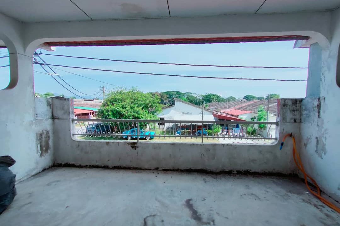 Ejen Hartanah Ipoh-Rumah Teres Dua Tingkat Untuk Dijual Di Pekan Razaki Gunung Rapat
