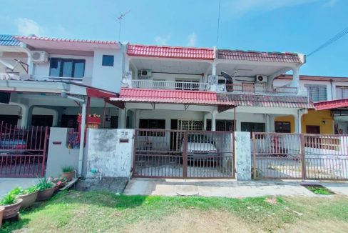 Ejen Hartanah Ipoh-Rumah Teres Dua Tingkat Untuk Dijual Di Pekan Razaki Gunung Rapat