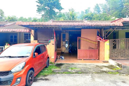 Ejen Hartanah Ipoh-Rumah Teres Setingkat Di Taman Meru 2C