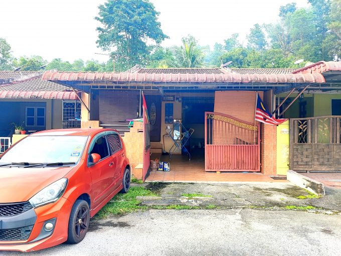 Ejen Hartanah Ipoh-Rumah Teres Setingkat Di Taman Meru 2C
