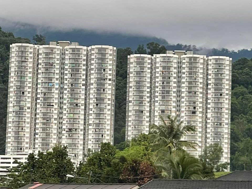 Ejen Hartanah Taiping Perak-Condominium Crystal Creek Untuk Dijual-1