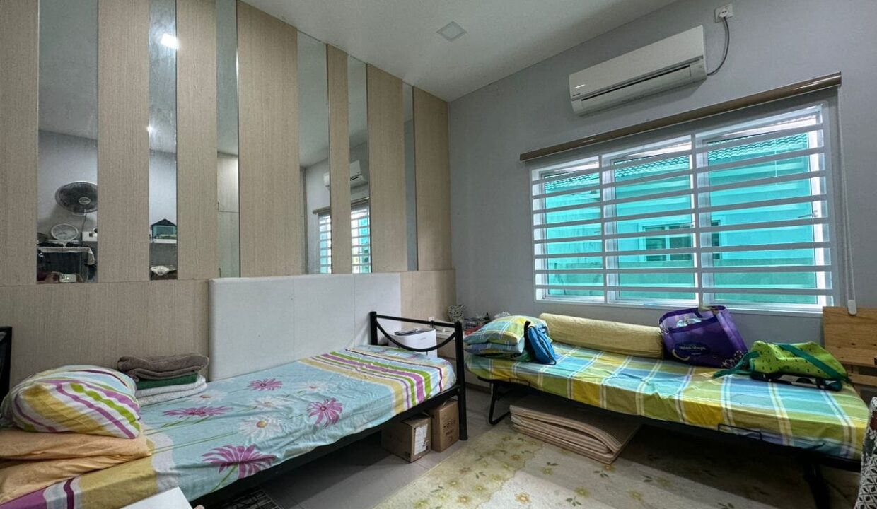 Ejen Hartanah Chemor-Corner Lot Rumah Semi-D Setingkat Untuk Dijual Di Medan Klebang Mewah-14