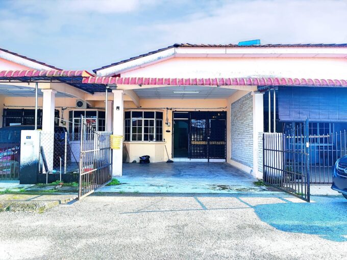 Ejen Hartanah Teluk Intan-Rumah Teres Setingkat Untuk Dijual Di Taman Melor