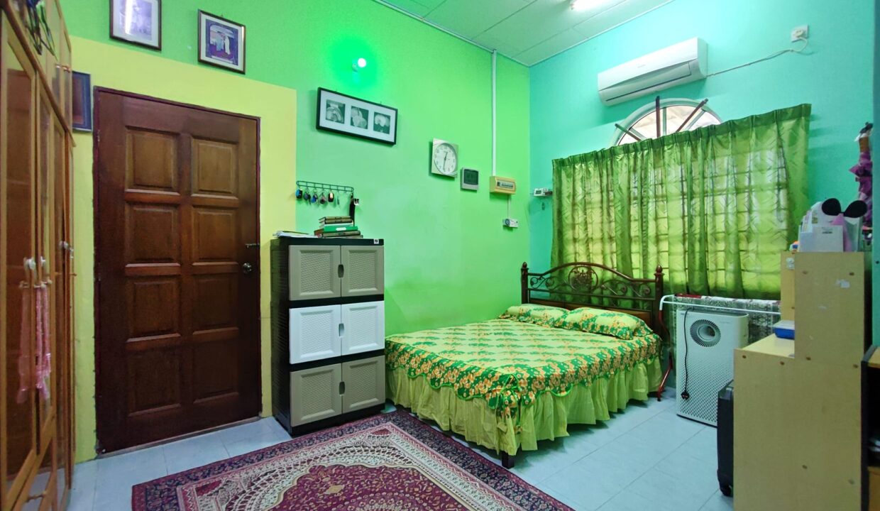 Ejen Hartanah Seri Iskandar-Rumah Banglo Desa Seri Iskandar Untuk Dijual-19