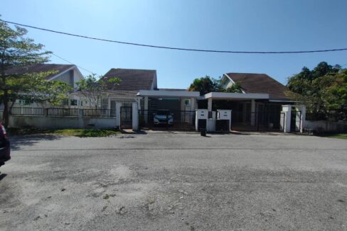 Ejen Hartanah Seri Iskandar-Rumah Semi D Setingkat Di Puncak Iskandar