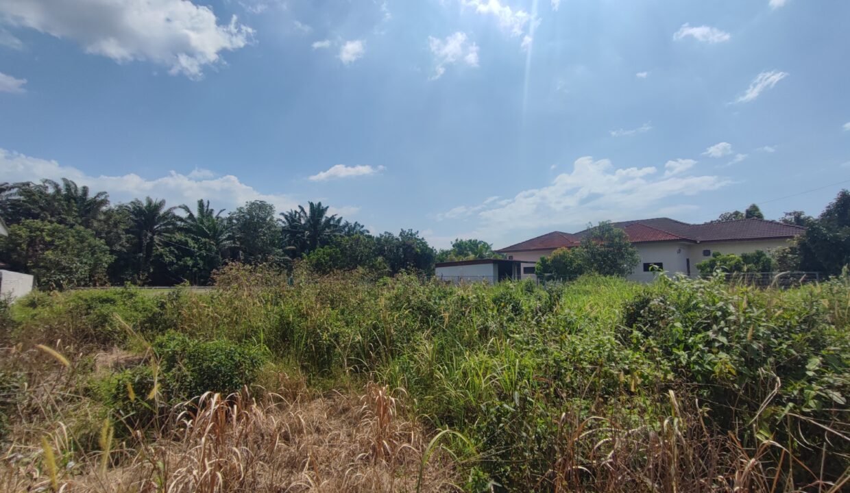 Ejen Hartanah Taiping-Tanah Kediaman Untuk Dijual Di Taman Kaya Pengkalan Aur-8