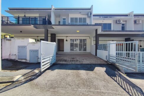 [FREEHOLD][GATED & GUARDED] RUMAH CLUSTER TERES DUA TINGKAT UNTUK DIJUAL DI TAMAN MERU IDAMAN, MERU IPOH PERAK
