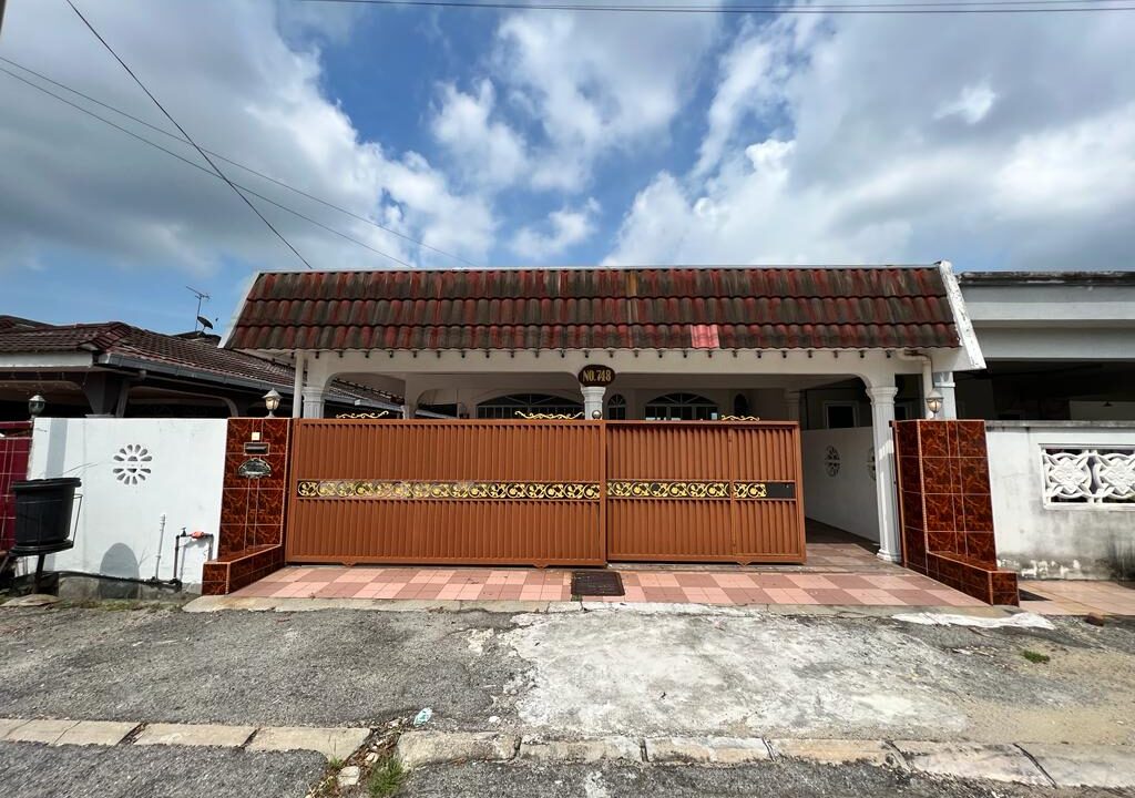 (Facing Open) Rumah Semi D Untuk Dijual Di Taman Fasa 2J Manjung Perak (20)