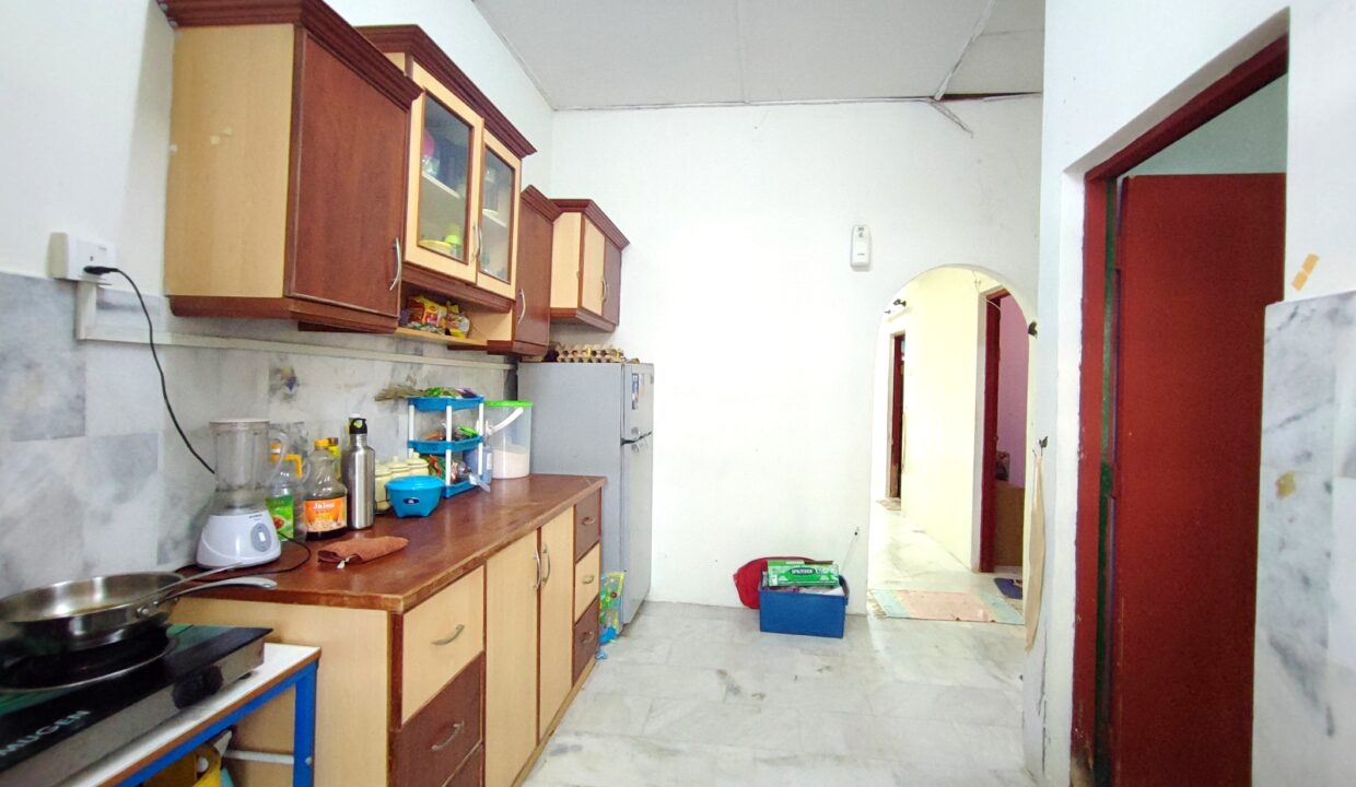 [OPEN FACING] Rumah Teres Setingkat Untuk Dijual di Taman Tanjung Emas, Tanjung Rambutan Perak (3)