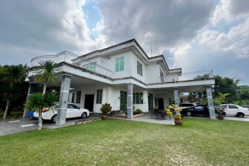 Banglo For Sale !! Fully Furnished !! Corner Lot !! Kamunting Taiping Perak