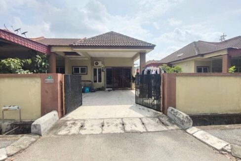 RUMAH TERES SETINGKAT DI TAMAN PUSING PERDANA UNTUK DIJUAL