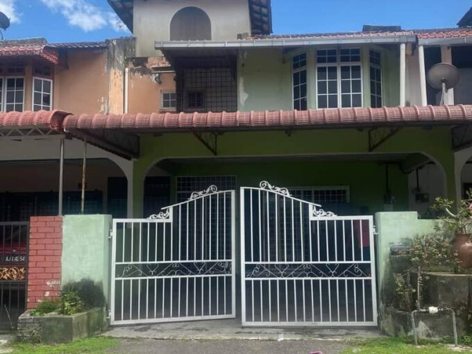 Rumah Teres Dua Tingkat Untuk Dijual Di Taman Bertuah Tasek Ipoh