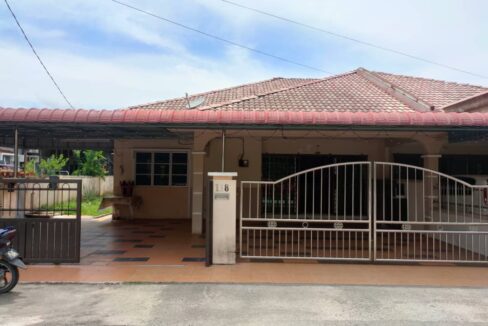 SEMI D MANJUNG BARU FREEHOLD UNTUK DIJUAL