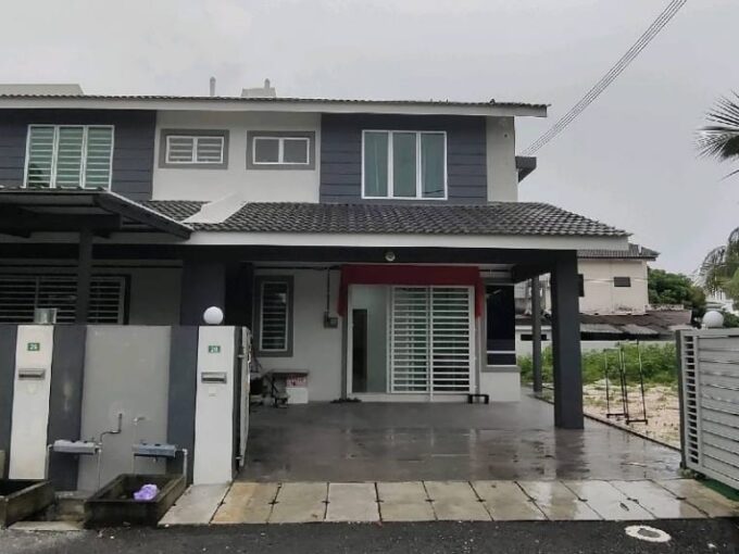 Double Storey Corner Taman Ehsan, Tasek