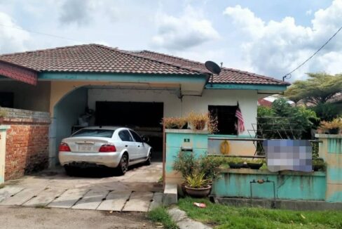Rumah Teres Semi-D Untuk Dijual Di Pusing, Perak