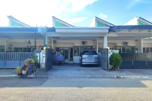Teres Setingkat Untuk Dijual di Taman Lapangan Kiara, Ipoh