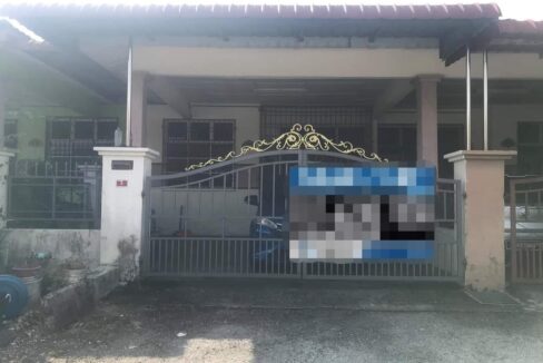 RUMAH TERES SETINGKAT UNTUK DIJUAL DI TELUK INTAN PERAK