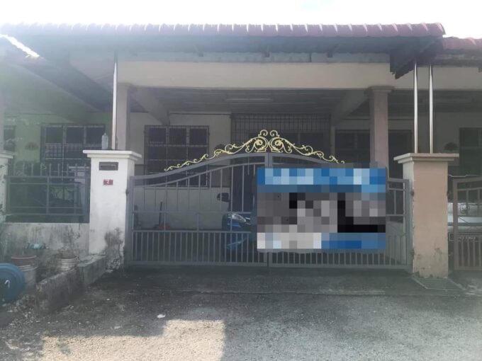 RUMAH TERES SETINGKAT UNTUK DIJUAL DI TELUK INTAN PERAK