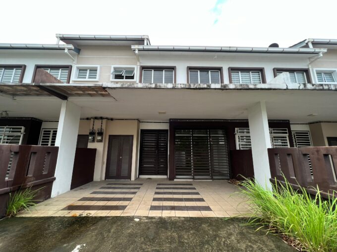 Rumah 2 Tingkat Di Taman Meru Perdana 2, Ipoh