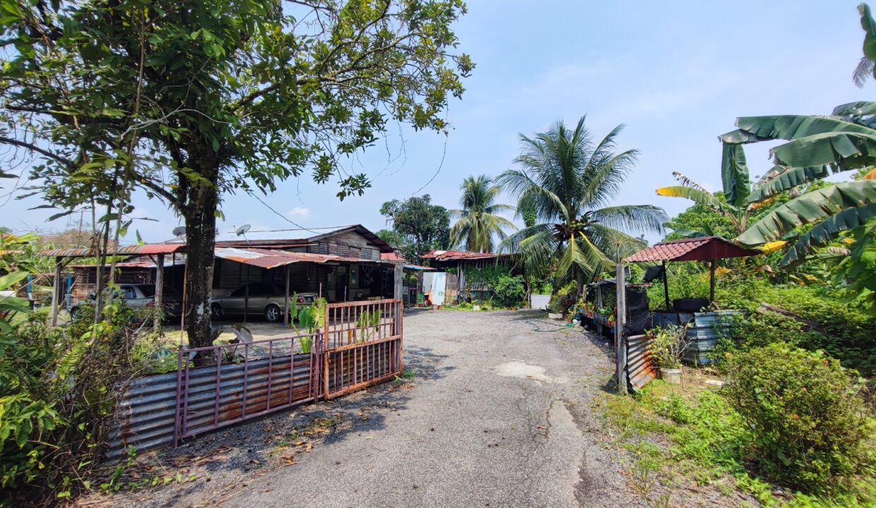 [Tanah Lot Luas] Tanah Lot Rumah di Aulong Lama Taiping Perak (2)